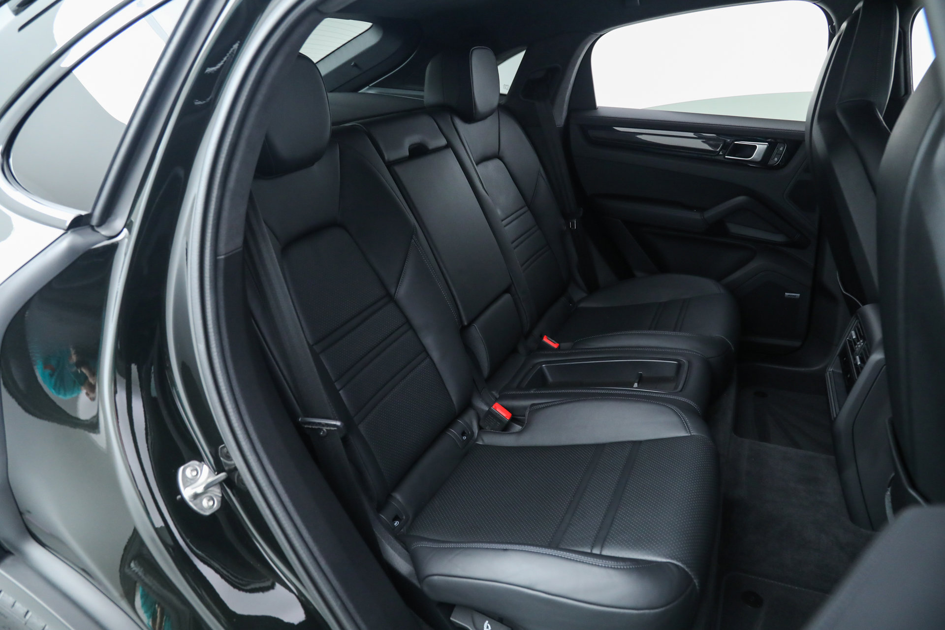 Used 2022 Porsche Cayenne Turbo GT image 20