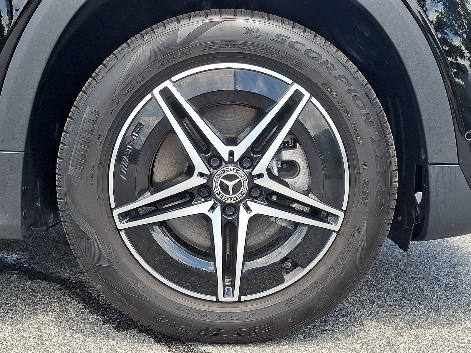 Certified 2024 Mercedes-Benz EQB 300 4MATIC image 8