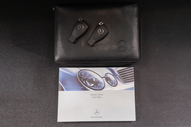 Used 2006 Mercedes-Benz E 350 Sedan image 95
