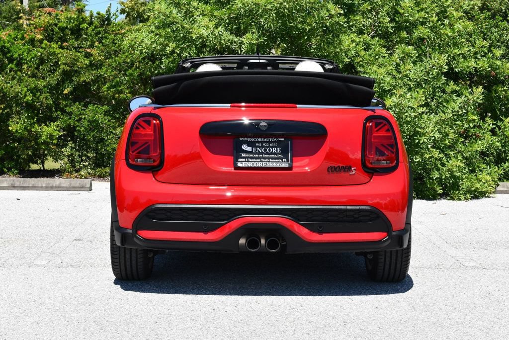 Used 2024 MINI Cooper S FWD image 5