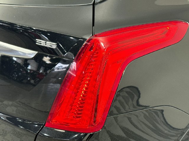 Used 2019 Cadillac XT5 Premium Luxury FWD image 31
