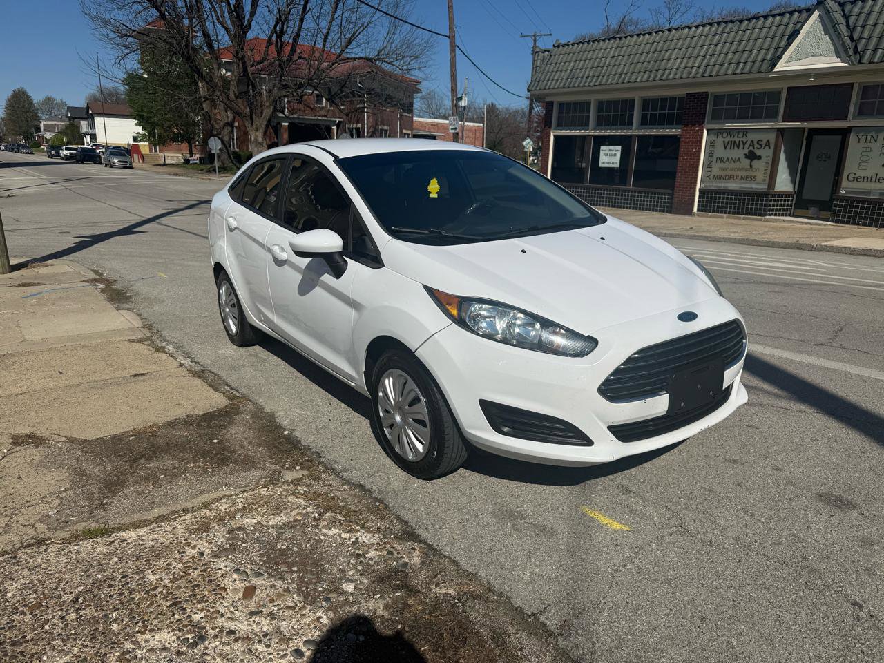 Used 2014 Ford Fiesta S FWD image 7