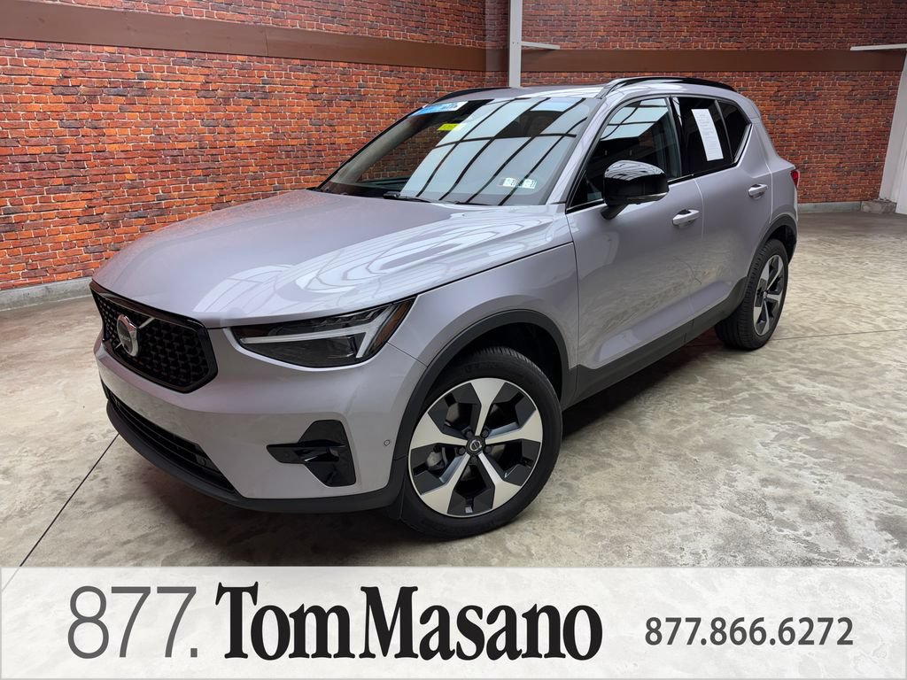 Used 2026 Volvo XC40 B5 Plus