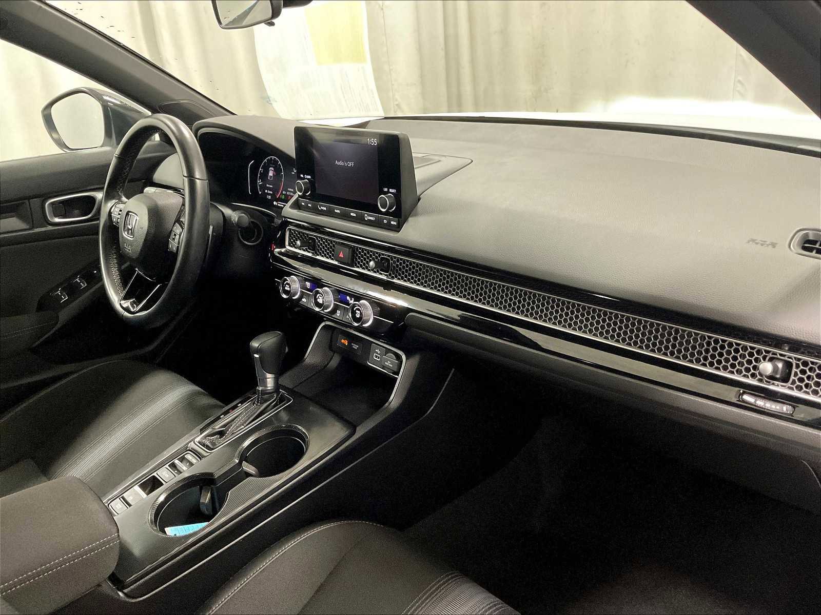 Used 2023 Honda Civic Sport image 14