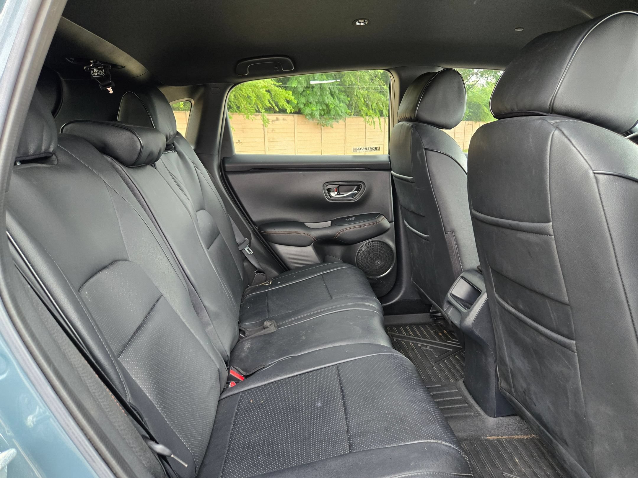 Used 2025 Honda HR-V Sport image 25