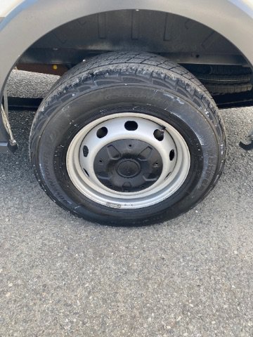 Used 2018 Ford Transit 250 148 Low Roof RWD image 23