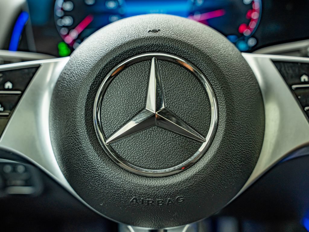 Certified 2026 Mercedes-Benz GLB 250 4MATIC image 22