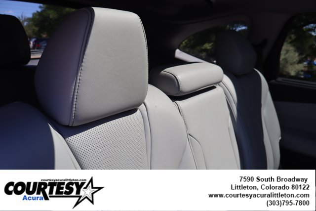 Used 2024 Acura MDX w/ Technology Package AWD/4WD image 31