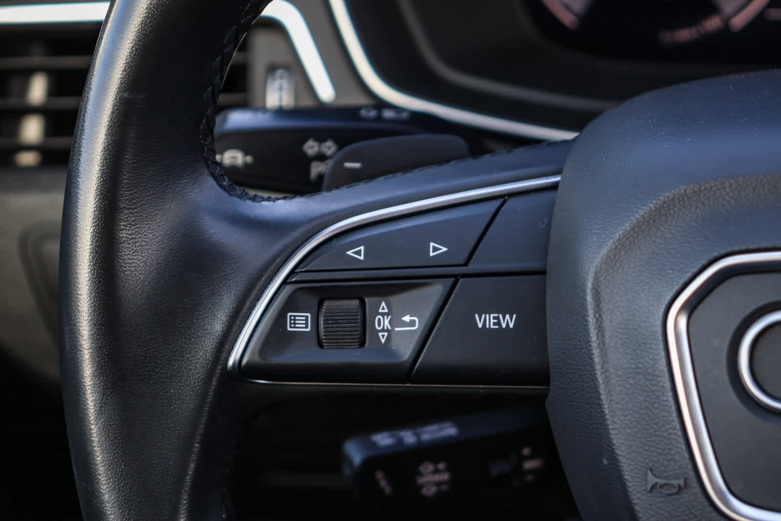 Used 2021 Audi A4 2.0T allroad Premium Plus w/ Premium Plus Package image 18