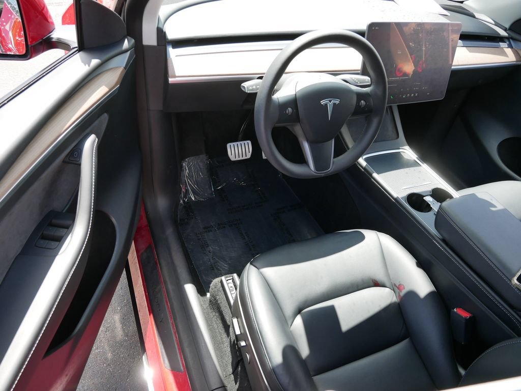 Used 2022 Tesla Model Y Performance AWD/4WD image 12