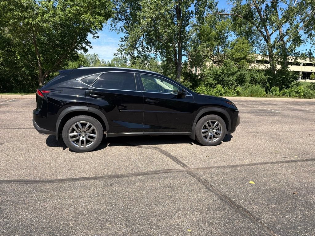 Used 2016 Lexus NX 200t AWD w/ Luxury Package image 17