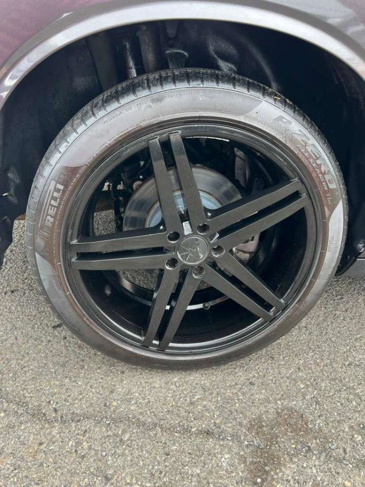 Used 2017 Dodge Challenger R/T RWD image 13