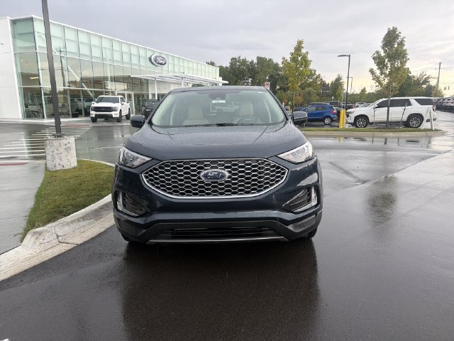 Certified 2024 Ford Edge SEL w/ Convenience Package AWD/4WD image 8