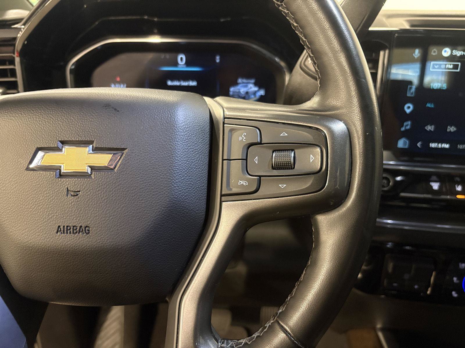 Used 2025 Chevrolet Silverado 2500 High Country w/ High Country Premium Package AWD/4WD image 24