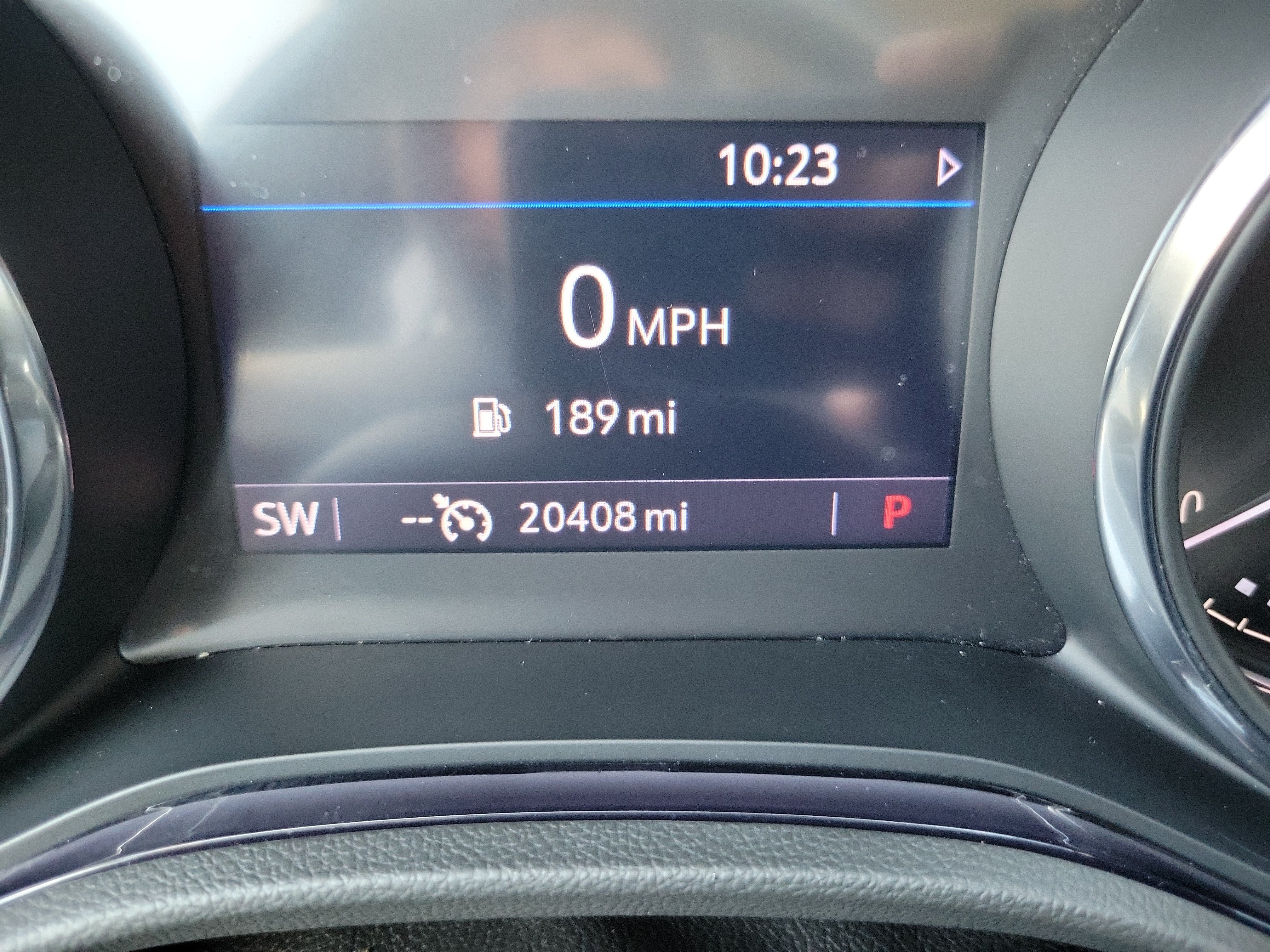 Used 2023 Buick Encore GX Select w/ Sport Touring Package FWD image 30