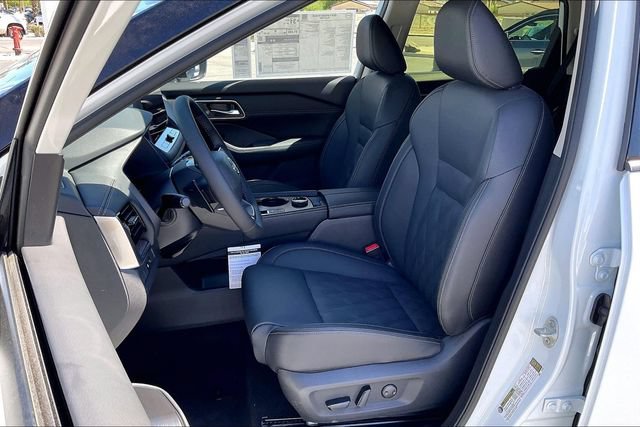 New 2026 Nissan Rogue Platinum w/ Platinum Premium Package AWD/4WD image 7