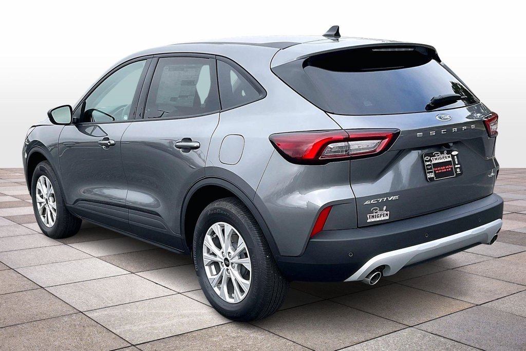 New 2026 Ford Escape Active w/ Tech Pack #1 AWD/4WD image 3