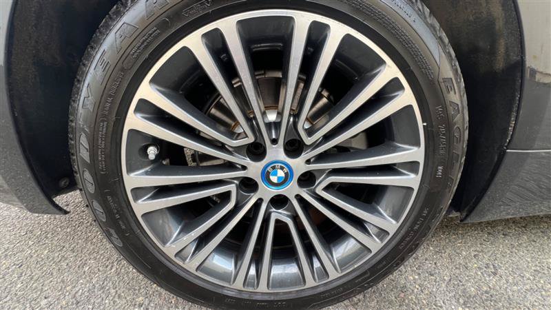 Used 2018 BMW 530e RWD image 32