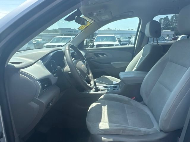 Used 2018 Chevrolet Traverse LT FWD image 9