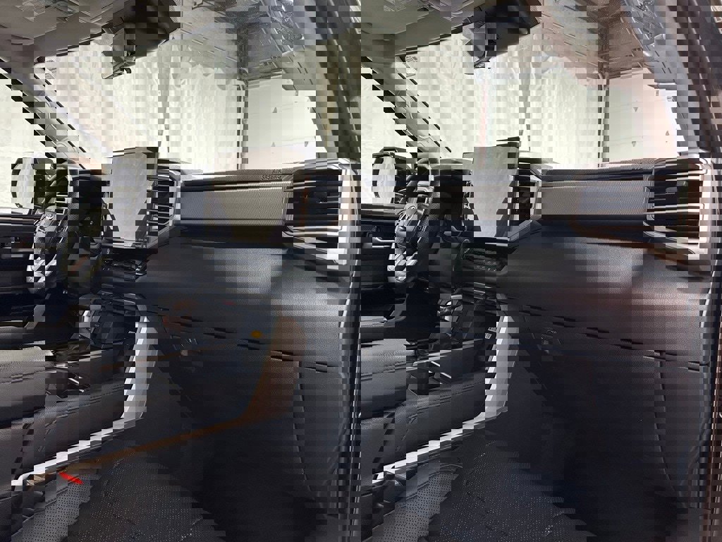 Used 2024 Toyota Tundra Limited image 8