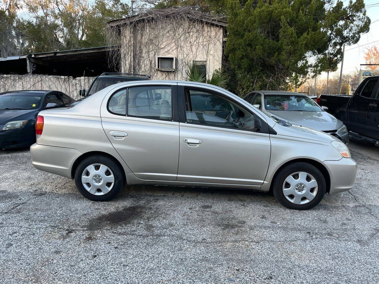 Used 2003 Toyota Echo Sedan FWD image 4