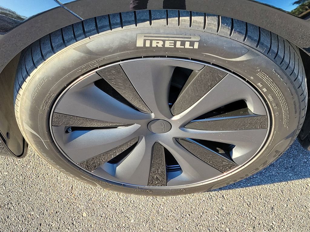 Used 2021 Tesla Model S Long Range image 12