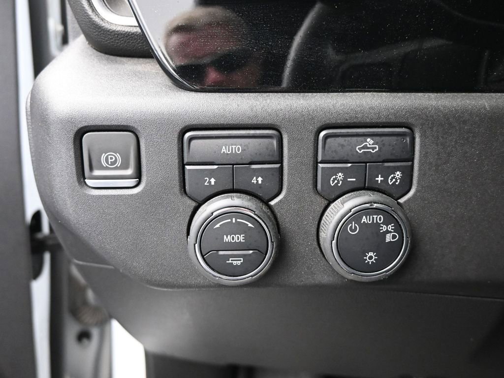 Used 2024 Chevrolet Silverado 1500 LT w/ LPO, Liner Protection Package image 27