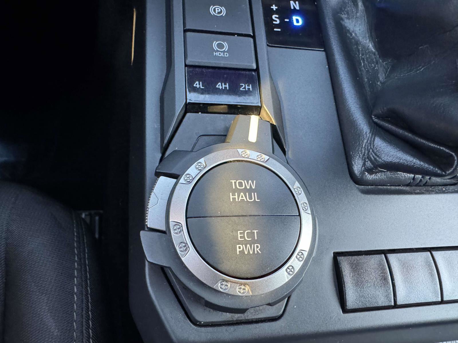 Used 2024 Toyota Tacoma SR5 image 37