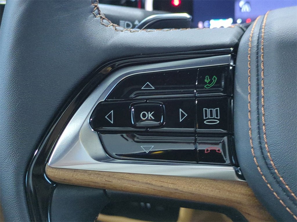 New 2025 Jeep Grand Cherokee Summit image 27