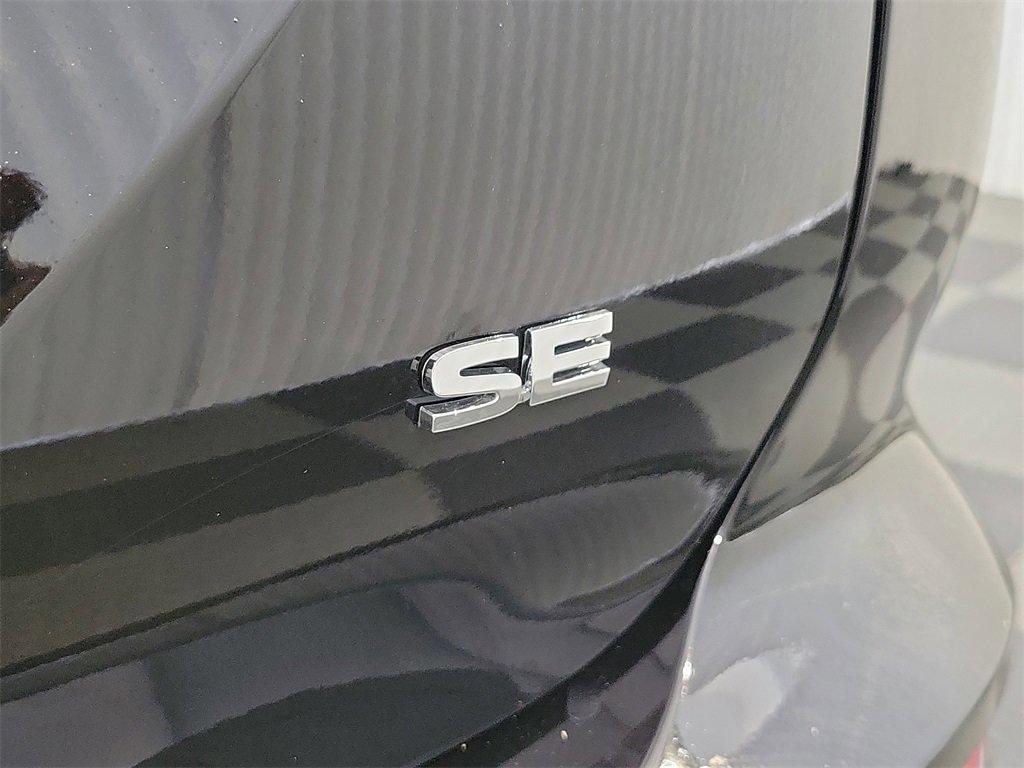 New 2025 Mitsubishi Outlander SE image 6