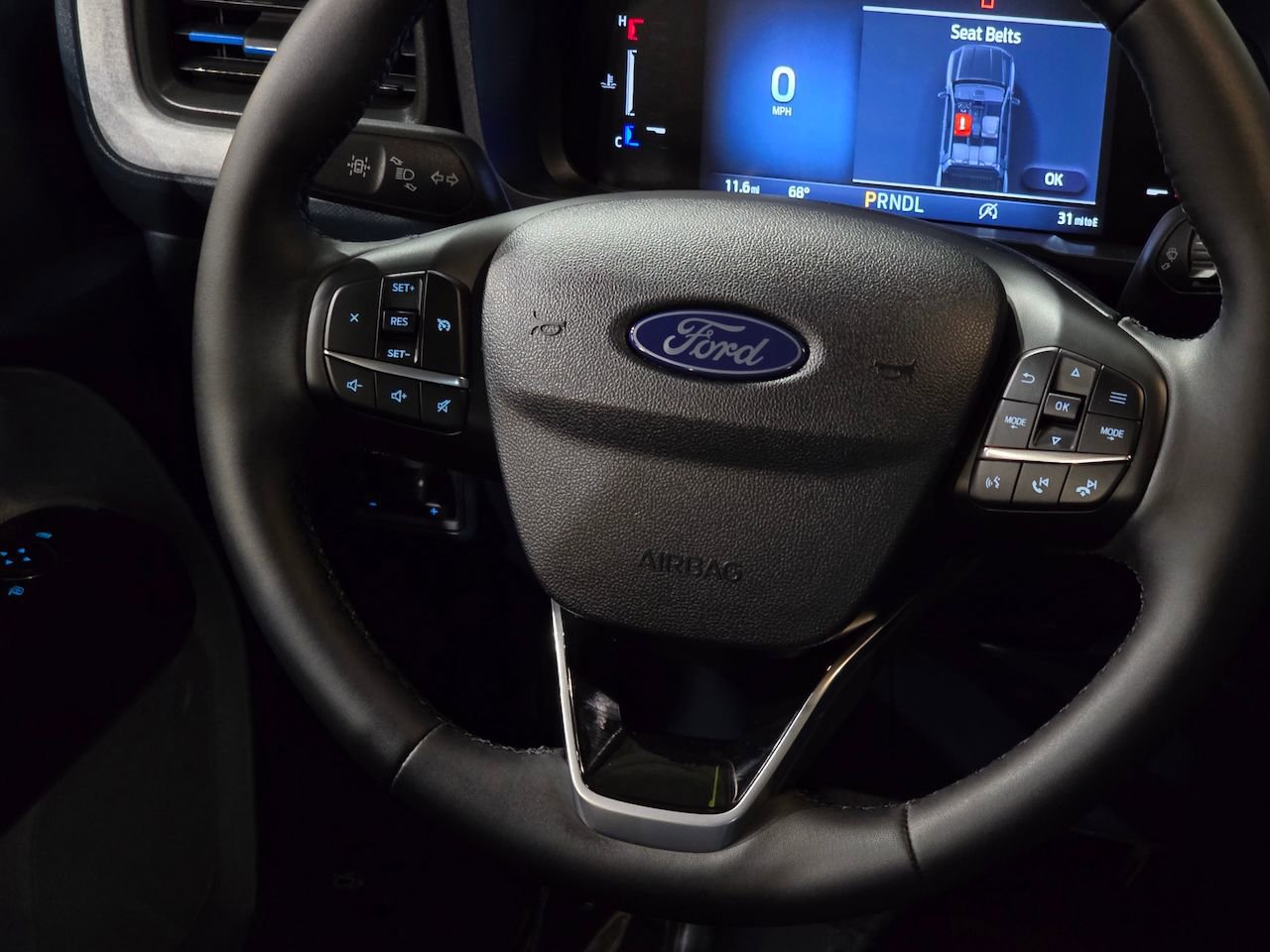 New 2025 Ford Maverick XLT w/ XLT Luxury Package image 23