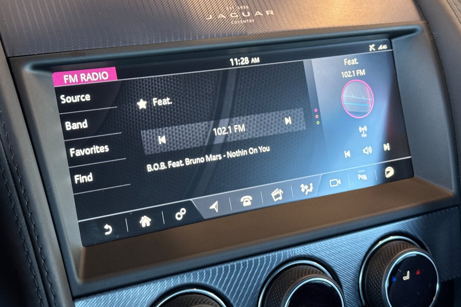 Used 2023 Jaguar F-TYPE R-Dynamic image 21