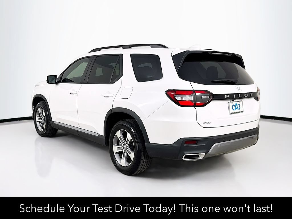 Certified 2026 Honda Pilot EX-L image 6