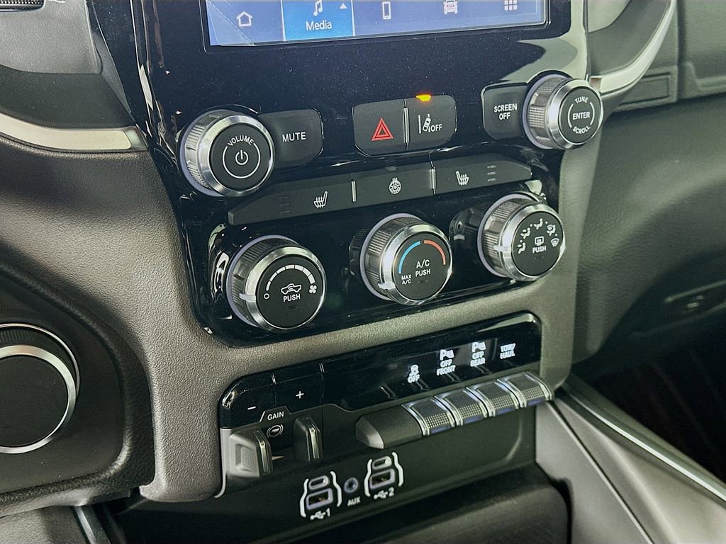 New 2026 RAM 1500 Big Horn AWD/4WD image 15