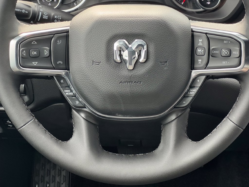 New 2027 RAM 1500 Laramie AWD/4WD image 18