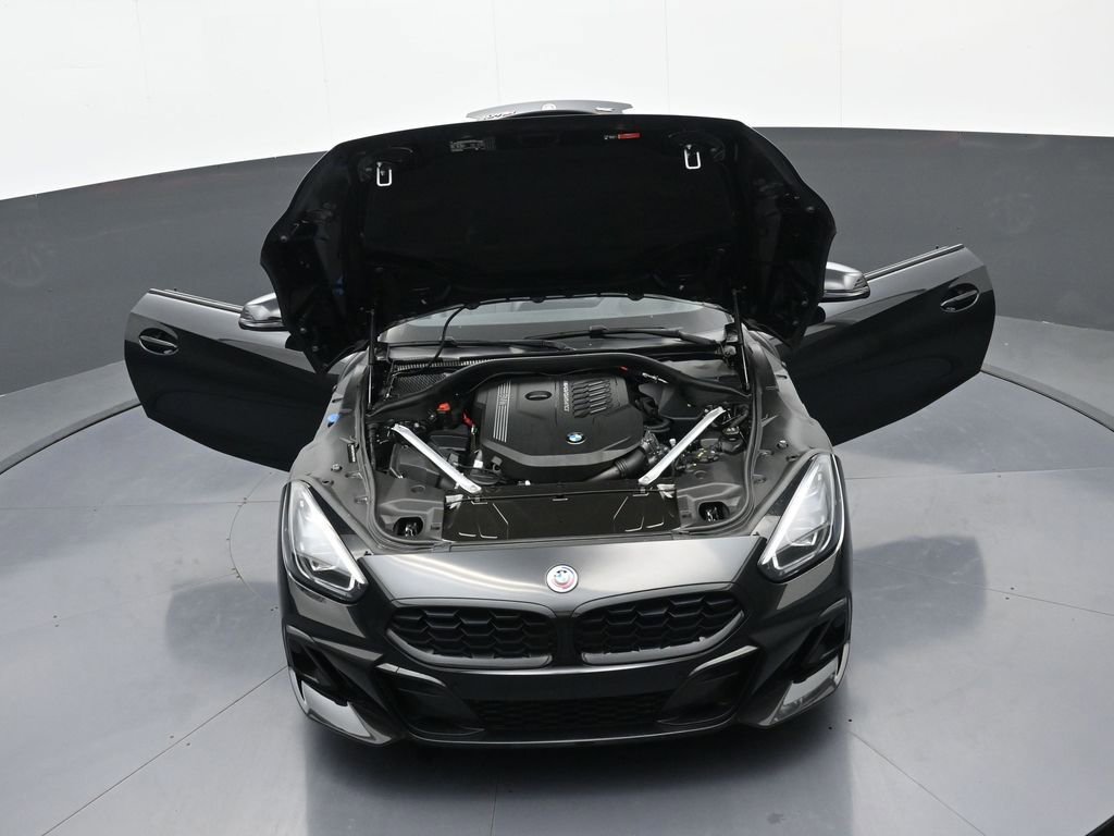 Used 2023 BMW Z4 M40i w/ Premium Package image 36