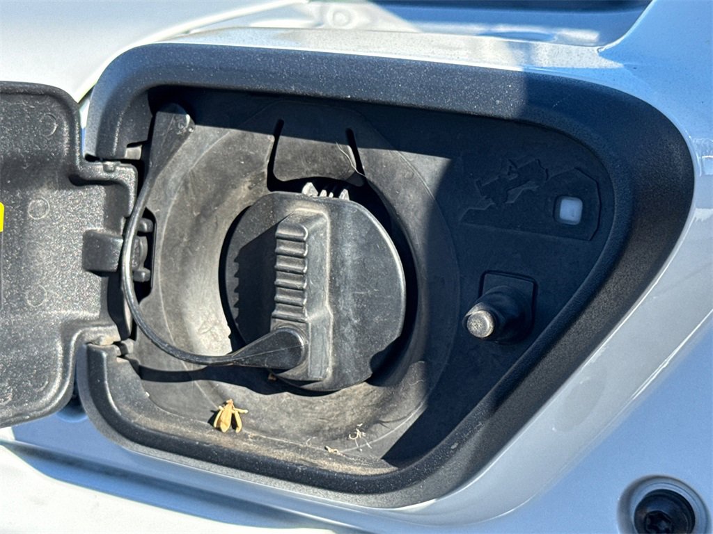 Used 2022 Jeep Wrangler Unlimited Sahara w/ Cold Weather Group image 21