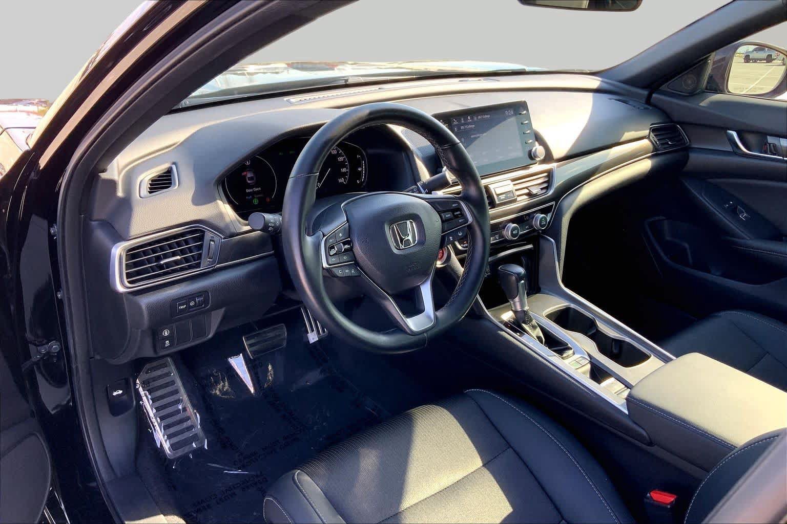 Used 2020 Honda Accord Sport image 17