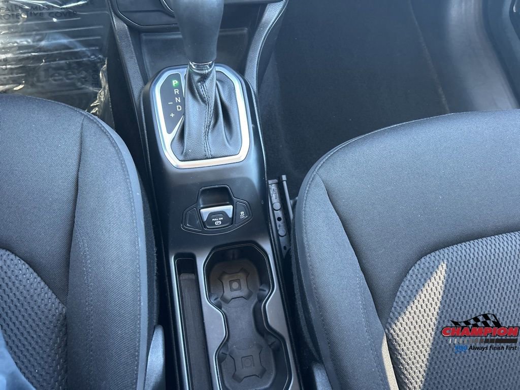 Used 2019 Jeep Renegade Altitude w/ Quick Order Package 2XM AWD/4WD image 21