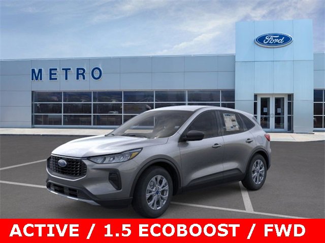 New 2025 Ford Escape Active w/ Cold Weather Package image 2