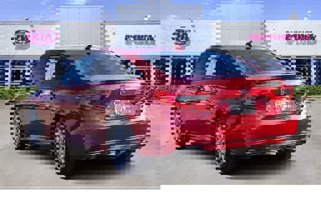 Used 2018 Honda Accord LX image 6