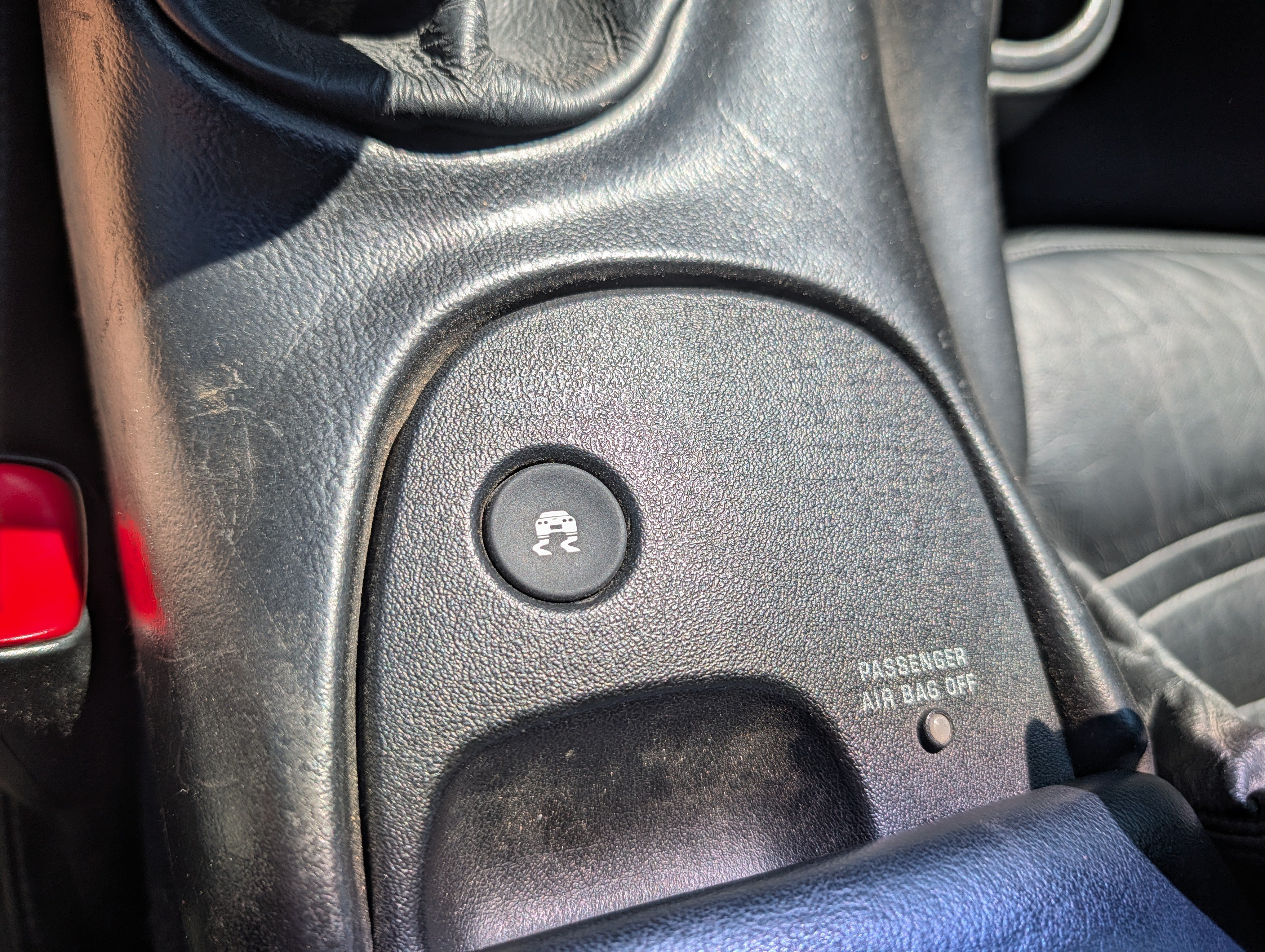 Used 2002 Chevrolet Corvette Convertible w/ Preferred Equipment Group2 RWD image 30
