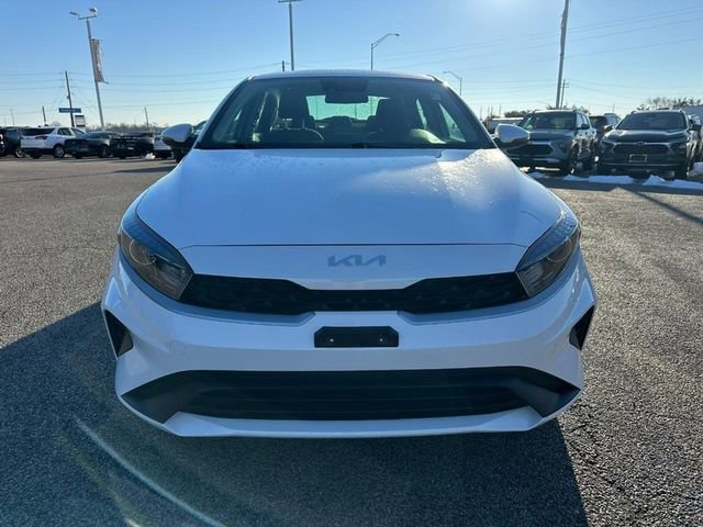 Used 2024 Kia Forte LXS w/ LXS Technology Package image 8