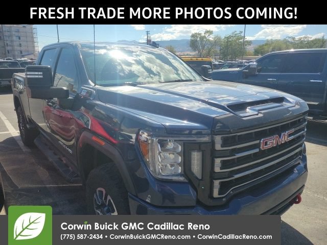 Used 2022 GMC Sierra 2500 AT4 w/ Gooseneck/5TH Wheel Package AWD/4WD image 2