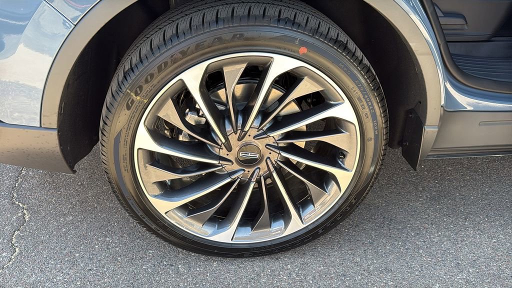 New 2026 Lincoln Aviator Reserve w/ Luxury Package AWD/4WD image 23