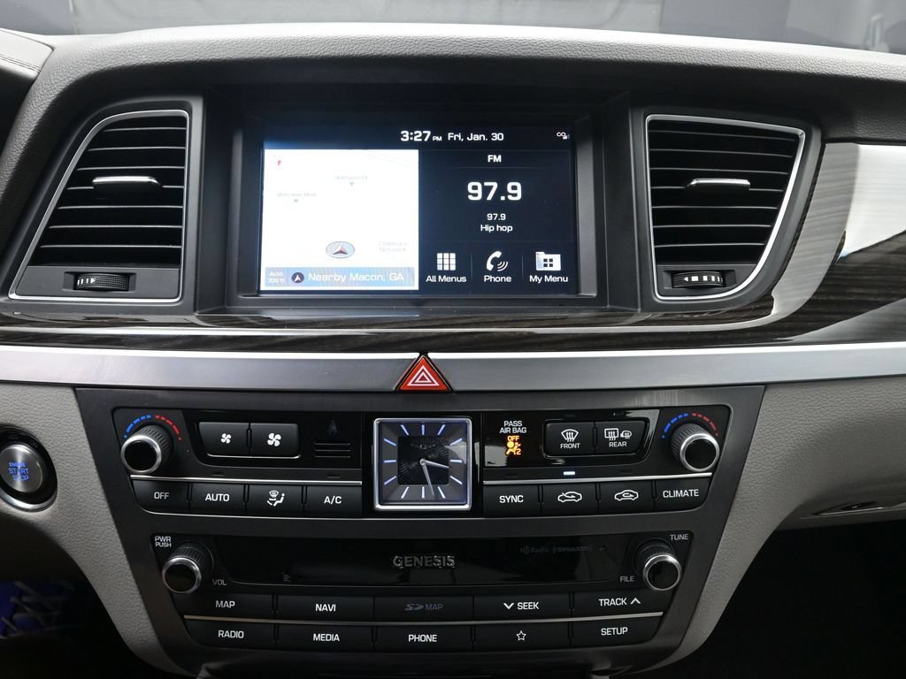 Used 2020 Genesis G80 3.8 RWD image 11