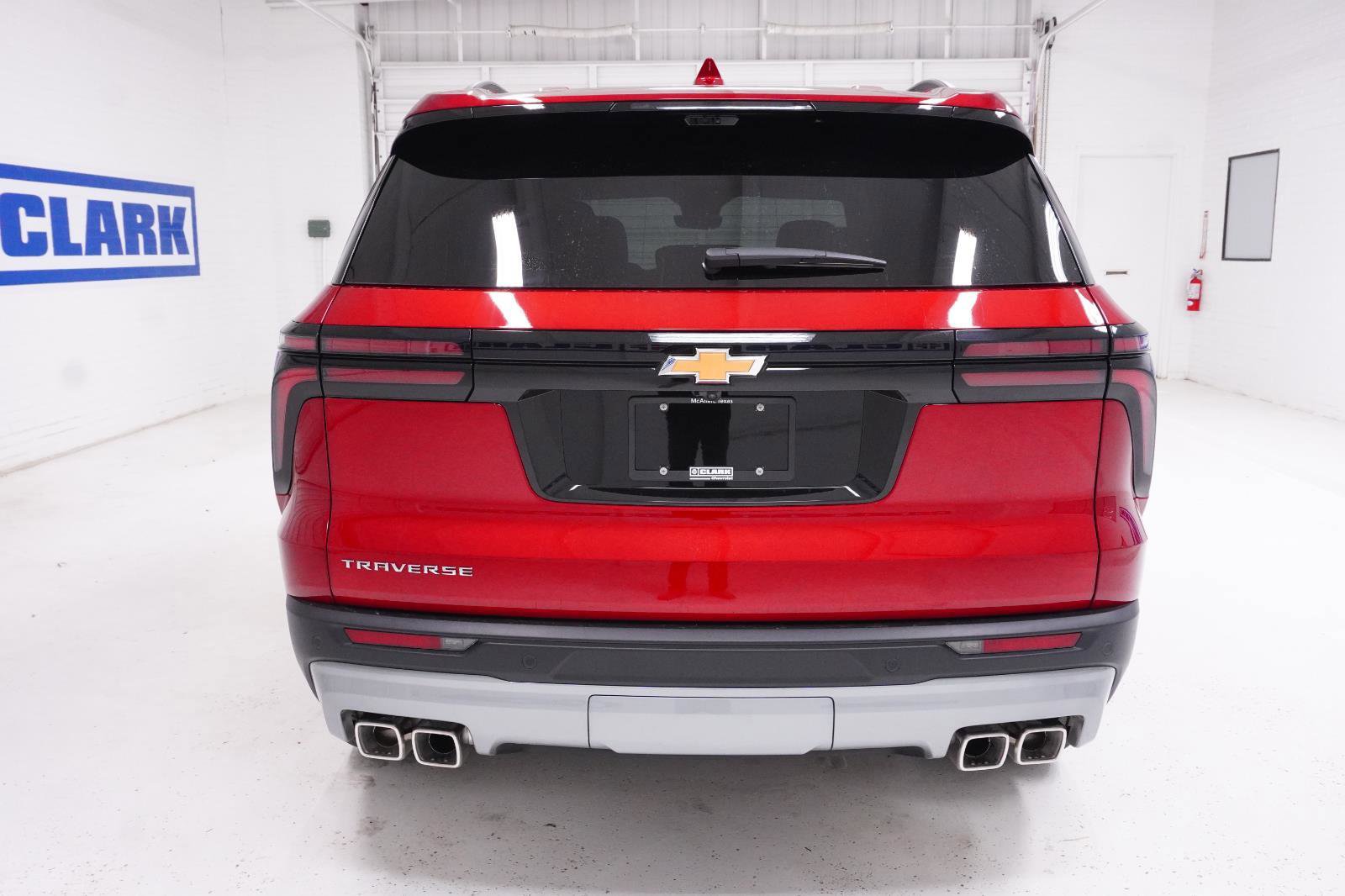 New 2026 Chevrolet Traverse LT w/ Sun and Wheel Package image 6