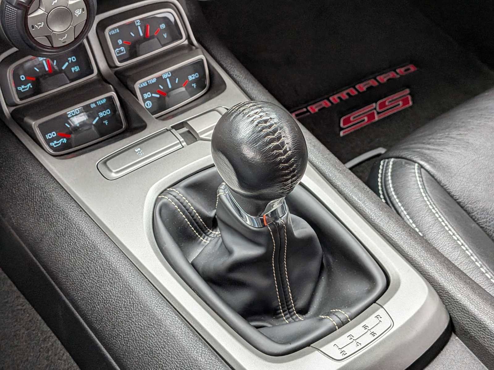 Used 2010 Chevrolet Camaro SS w/ RS Package image 27