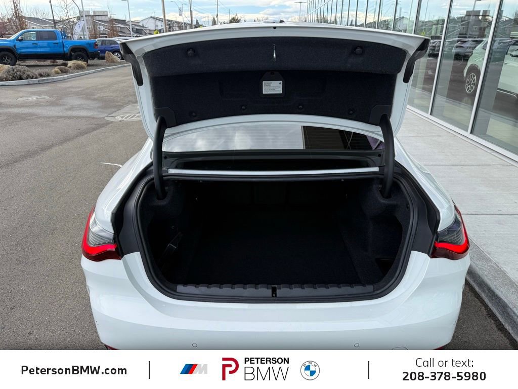 Used 2024 BMW 430i xDrive Coupe w/ Premium Package image 6