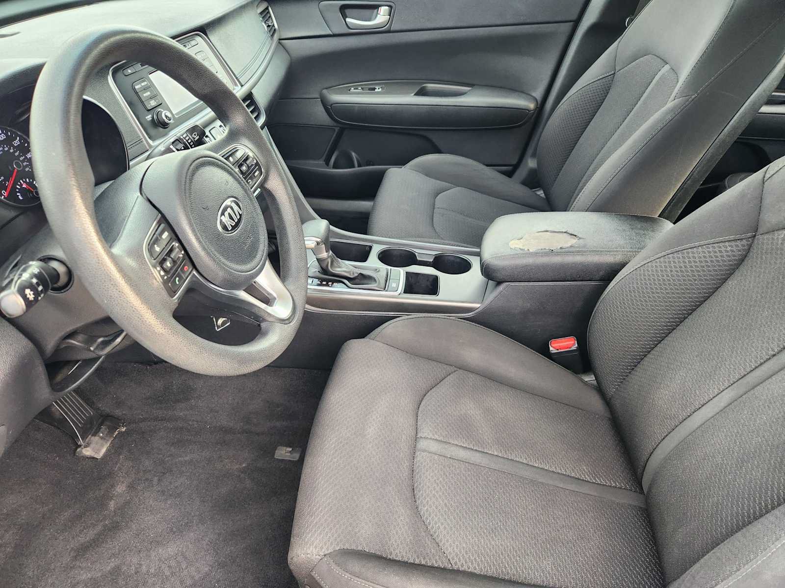 Used 2017 Kia Optima LX FWD image 12